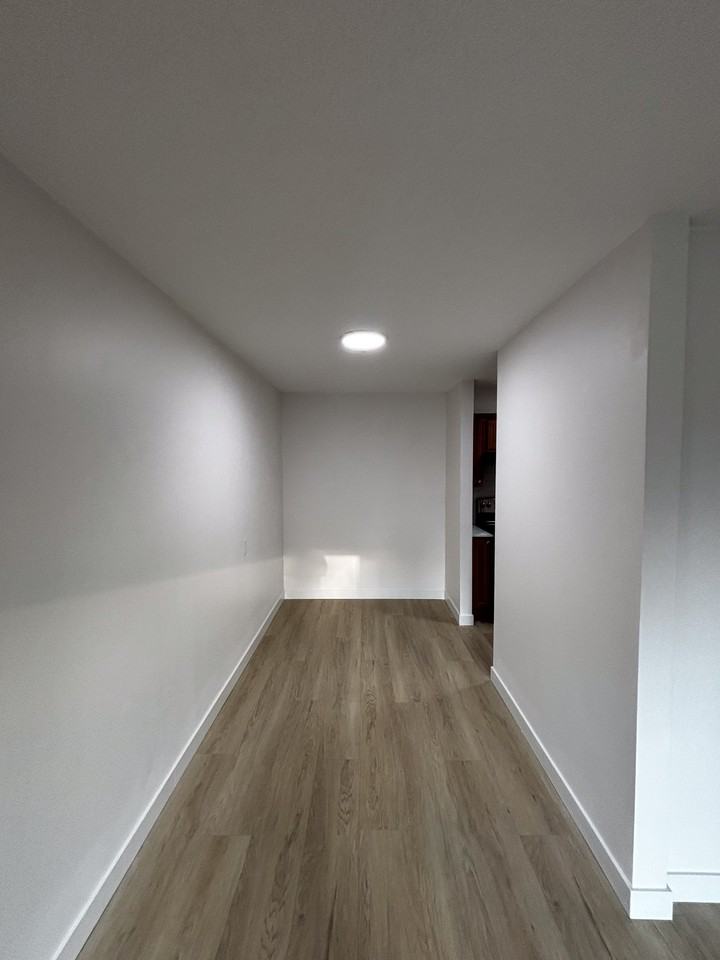 The Mews – MGM - Photo 6 of 19