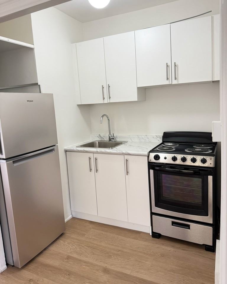 44 Balliol Street - Photo 2 of 8