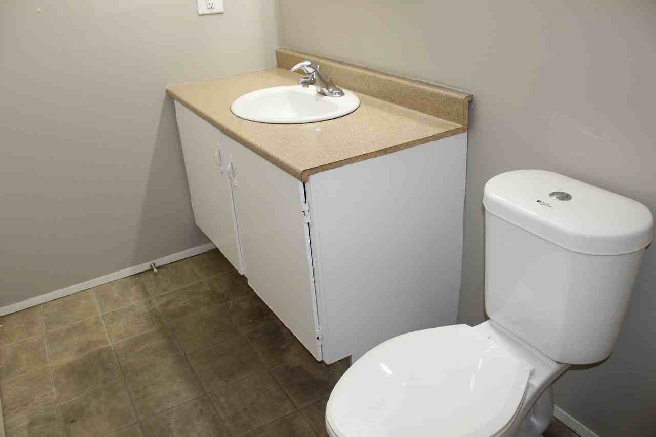 Pisces Manor - Photo 7 of 11