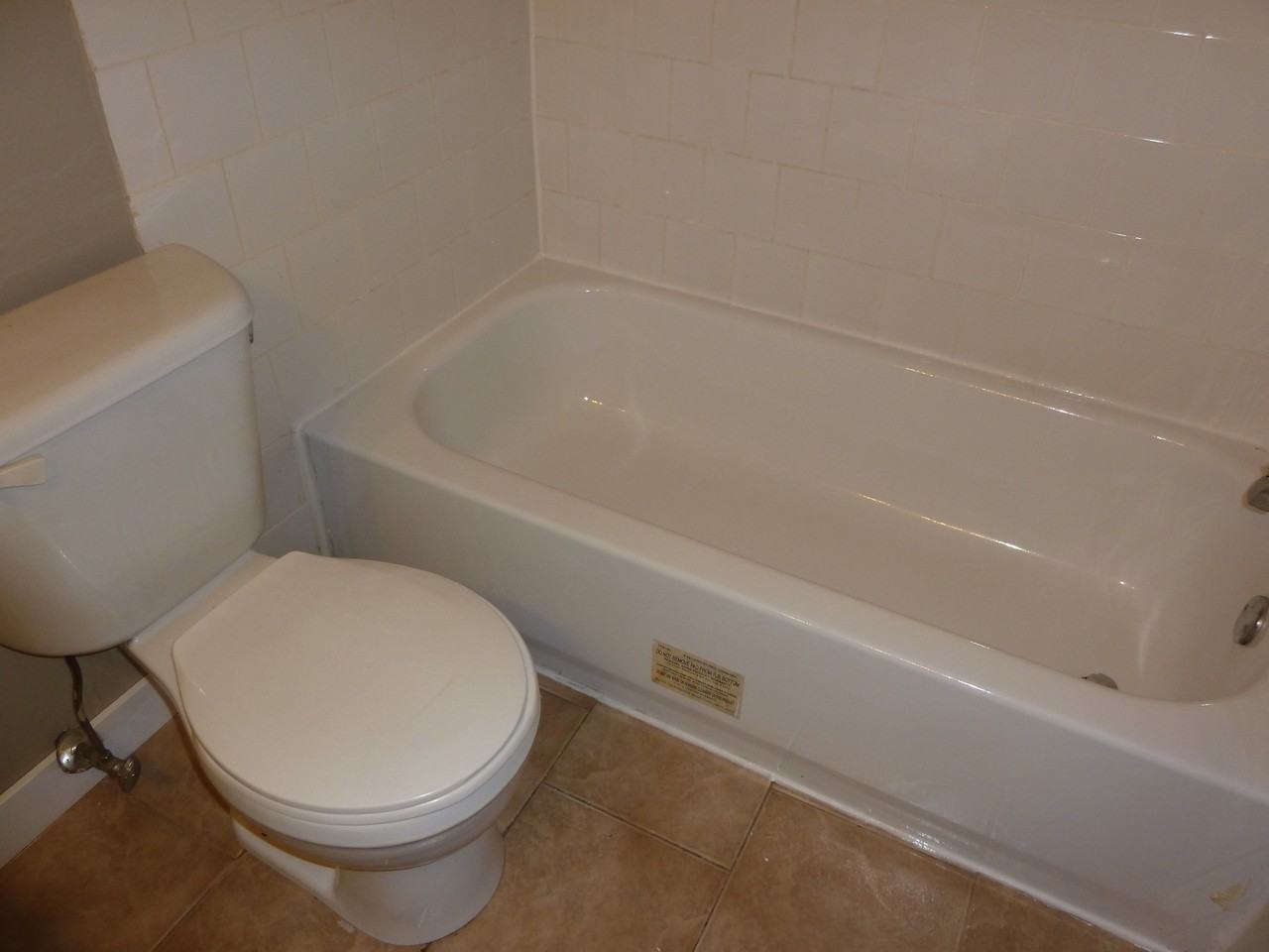 Westmore Apartments - Photo 4 of 7