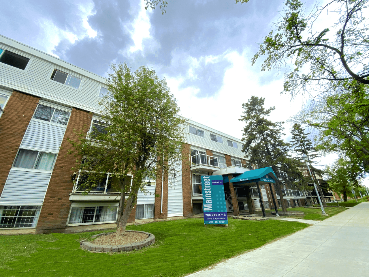 Trinity Apartments - Photo 2 of 7