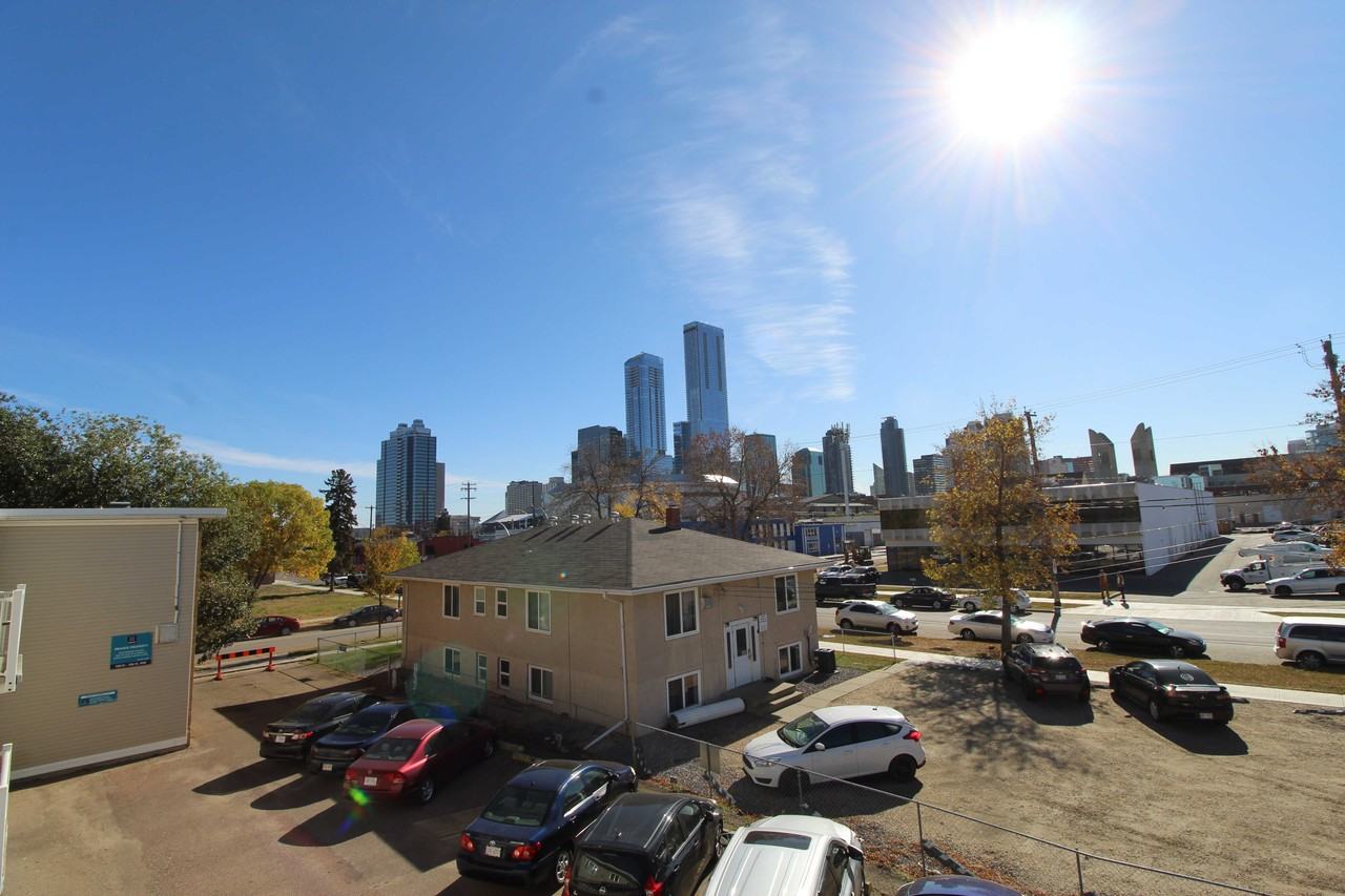 Chelsey Apartments - Photo 6 of 7