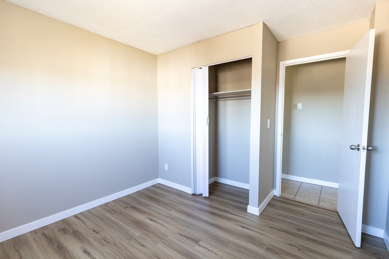 Residences at Portage Commons - Photo 6 of 8