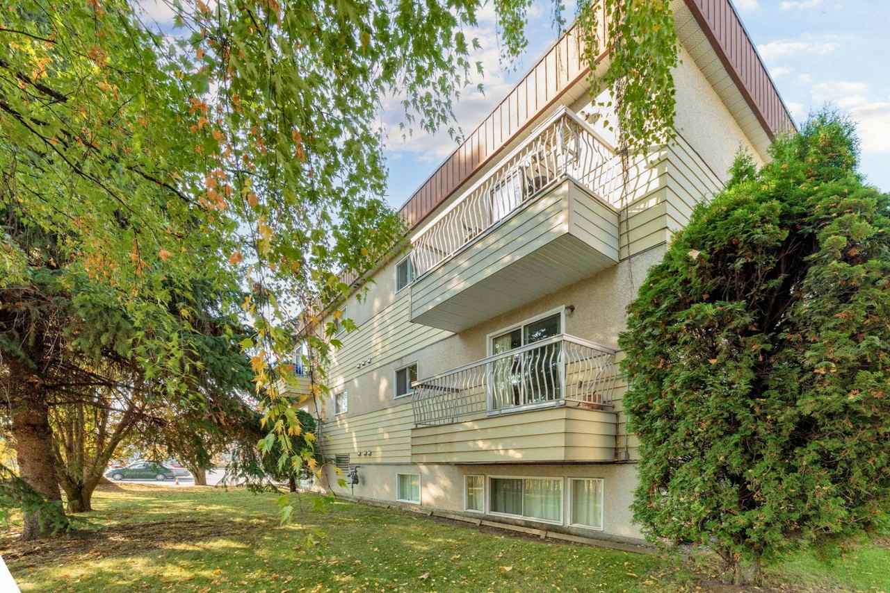 Gateway Manor Apartments - Photo 3 of 11