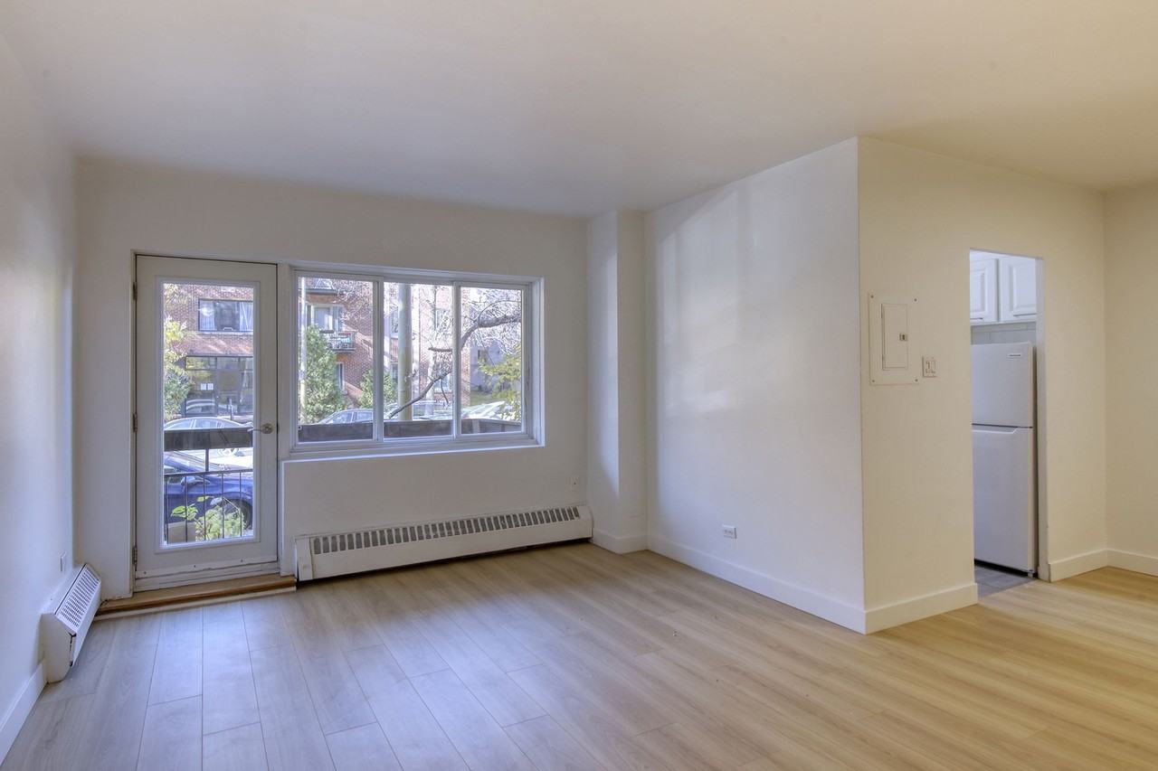 2400 Van Horne Street - Photo 3 of 25