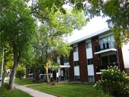 featured image of 9915 88 Ave Nw