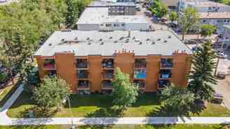 Royal Lady Manor - Photo 1 of 1