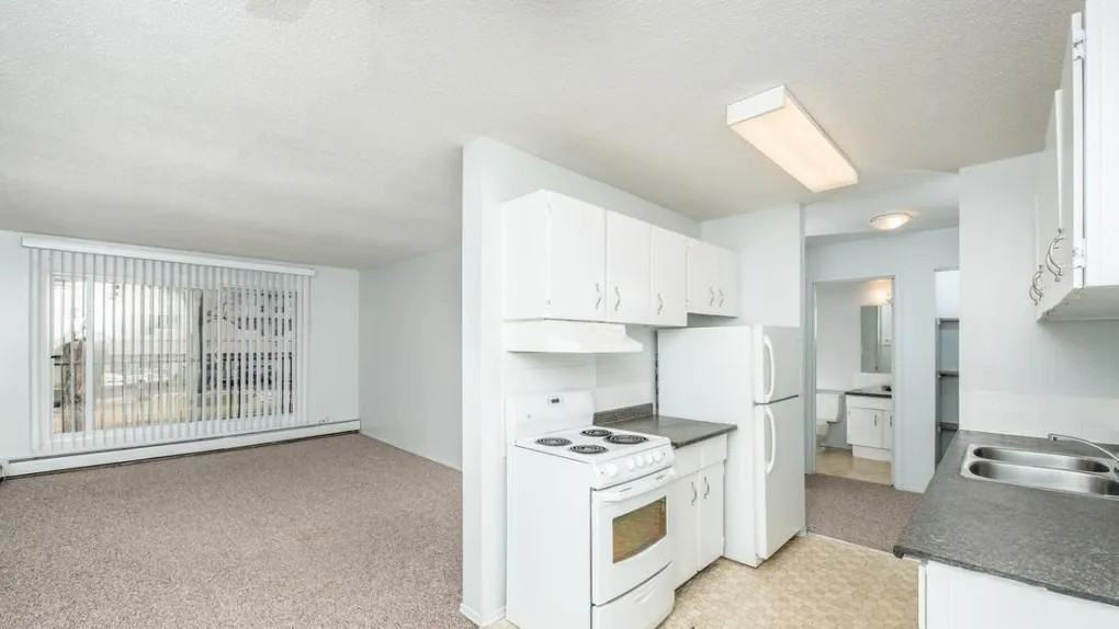 San Carlos Place - Photo 5 of 9