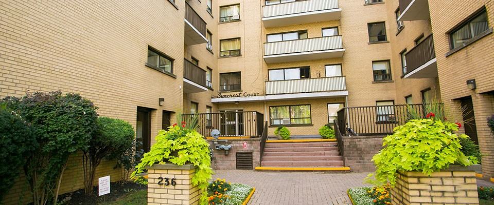 Suncrest Court - Photo 4 of 6