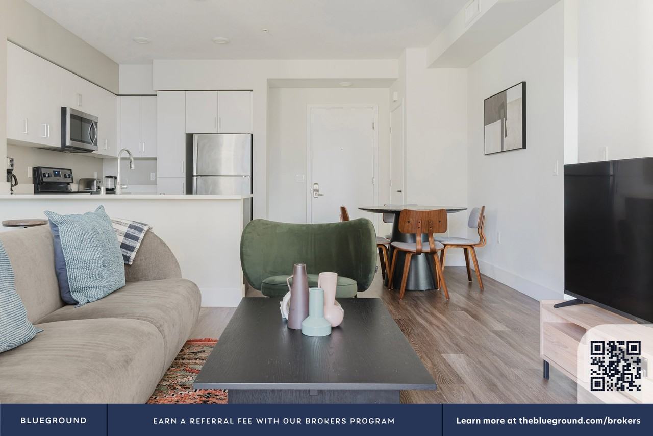 3888 Artist Walk Common - Photo 5 of 34