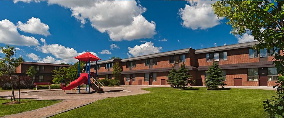 Robin Hood Apartments - Photo 4 of 13