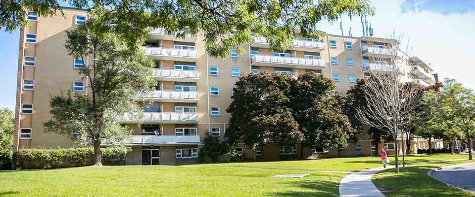 St. Andrews Towers East - Photo 5 of 8