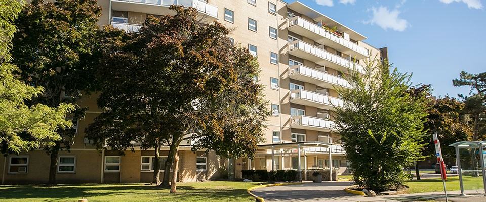 St. Andrews Towers East - Photo 5 of 7