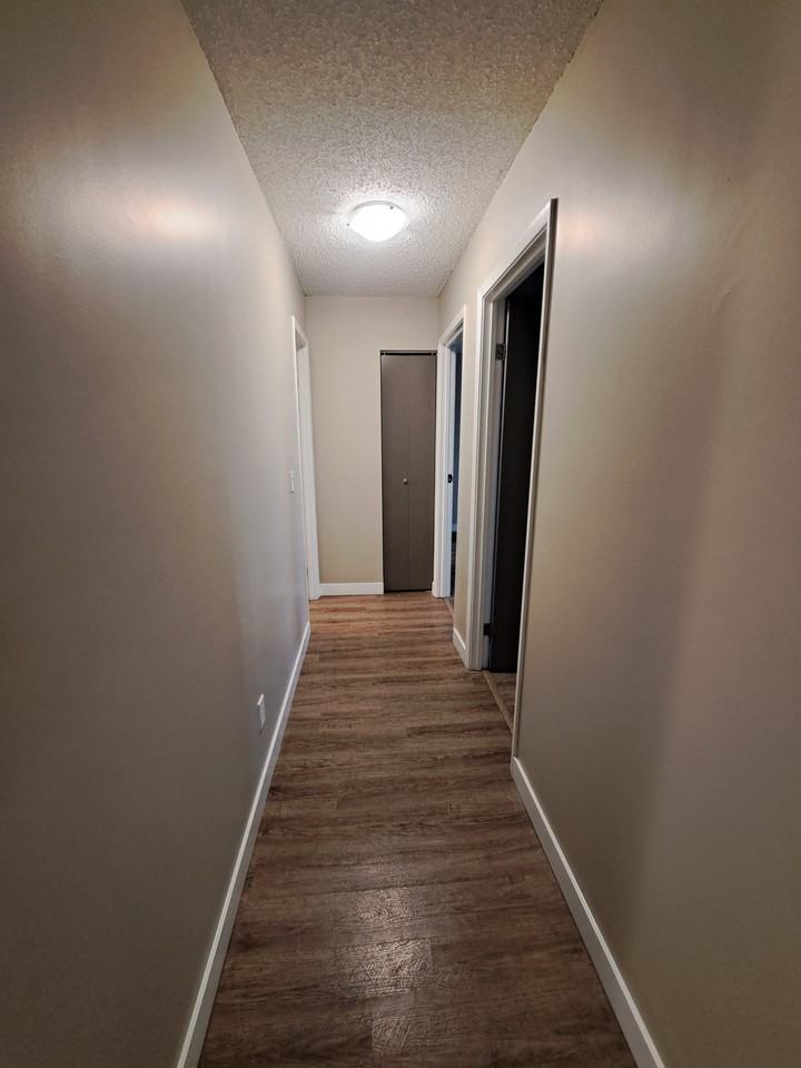 Parkview Village Apartments - Photo 6 of 11