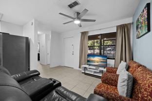 735 Se 4th Ave - Photo 1 of 1