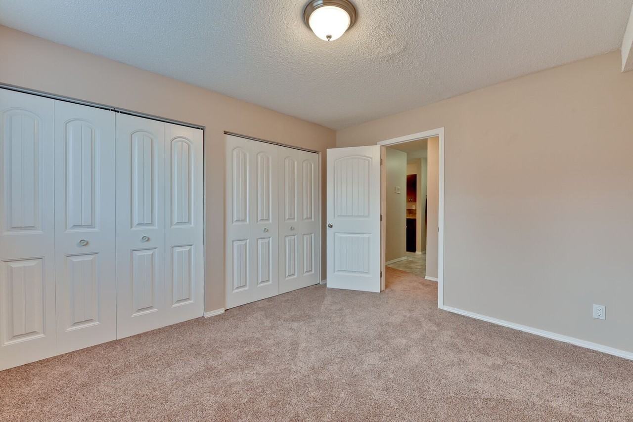 MacKenzie Apartments - Photo 7 of 13