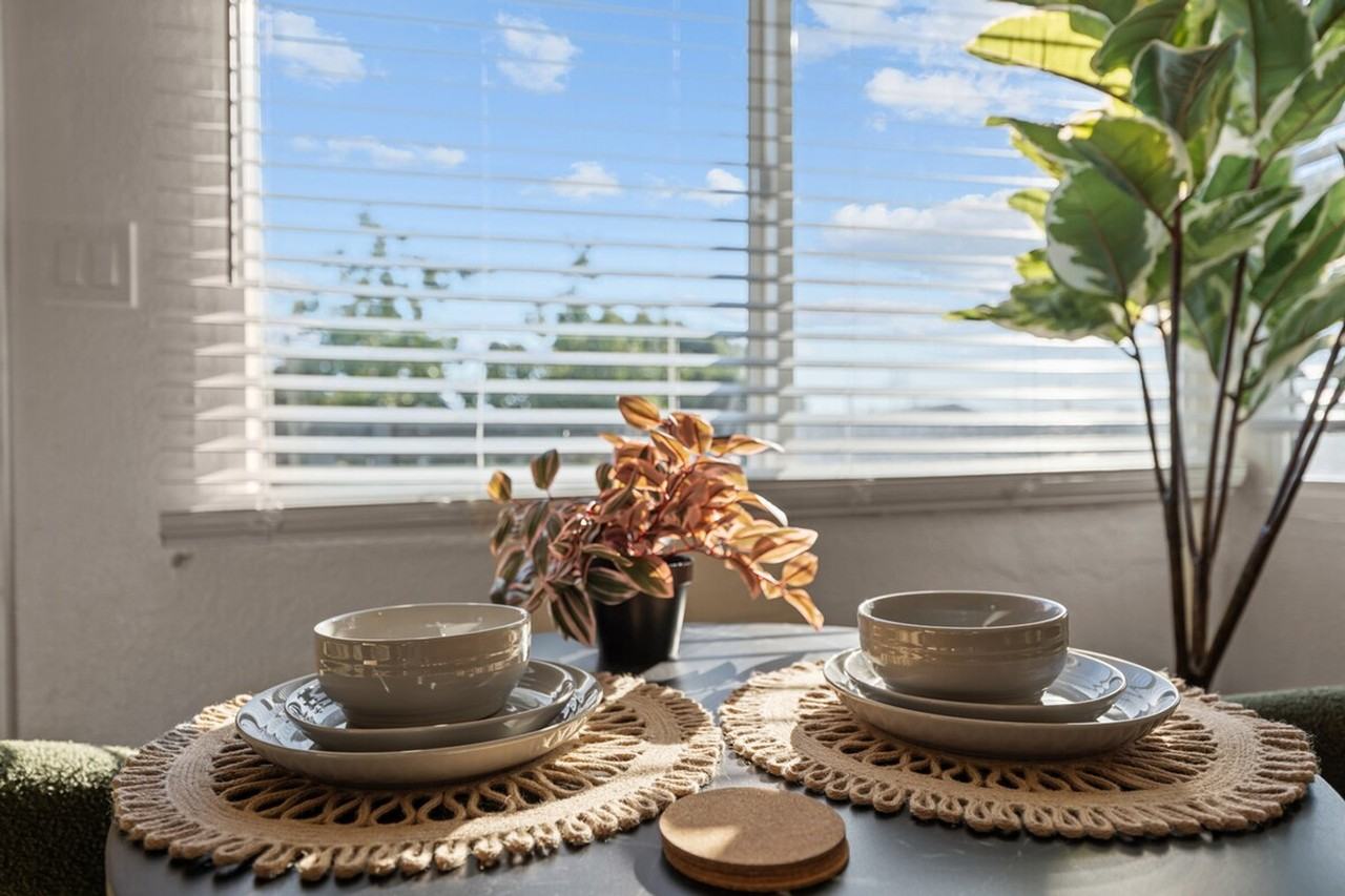 2796 K St #1364187P - Photo 4 of 10