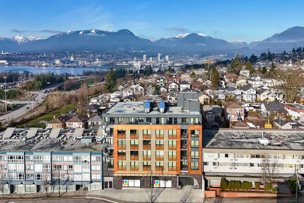 Narrows - Photo 4 of 50