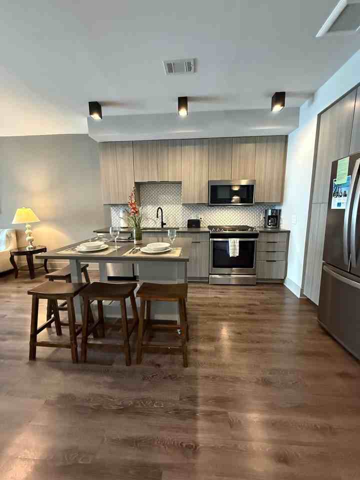 3699 Lenox Rd Ne #1325110P - Photo 2 of 13