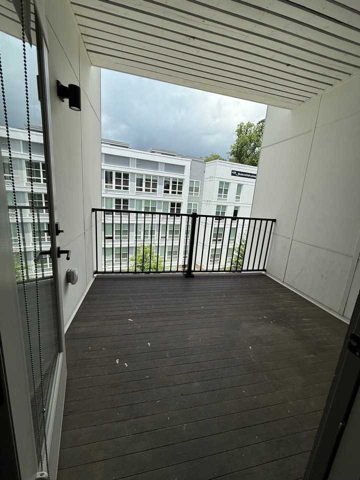 3699 Lenox Rd Ne #1325110P - Photo 6 of 13