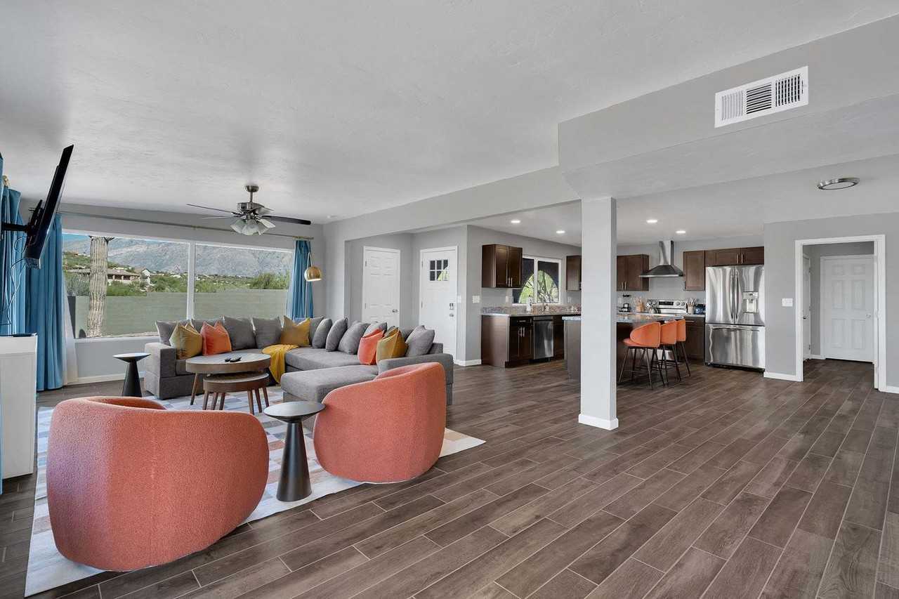 6240 E River Rd #1357350P - Photo 2 of 37