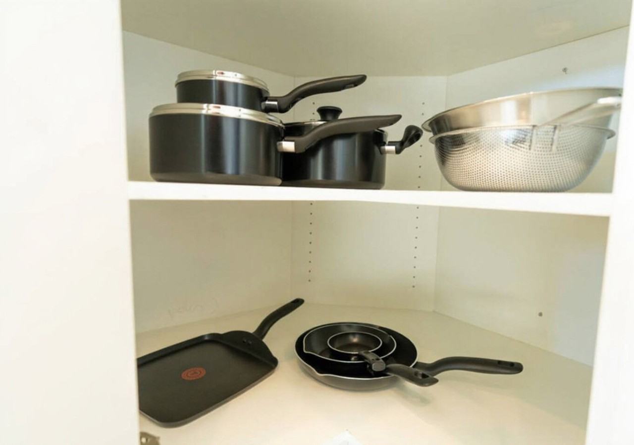 15803 97 Ave Nw #1308603P - Photo 4 of 26