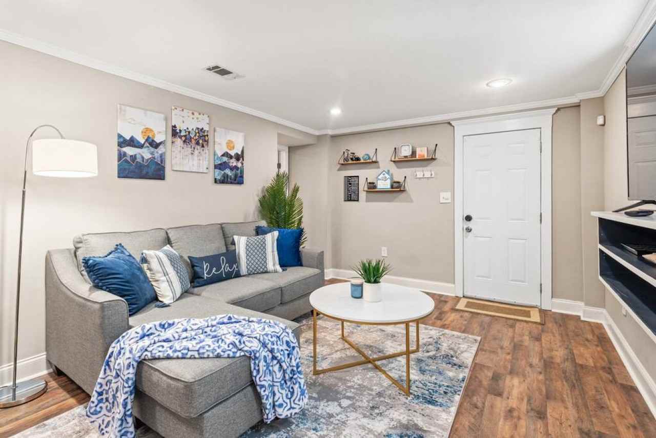 657 Mcgruder St Ne #1366947P - Photo 4 of 16