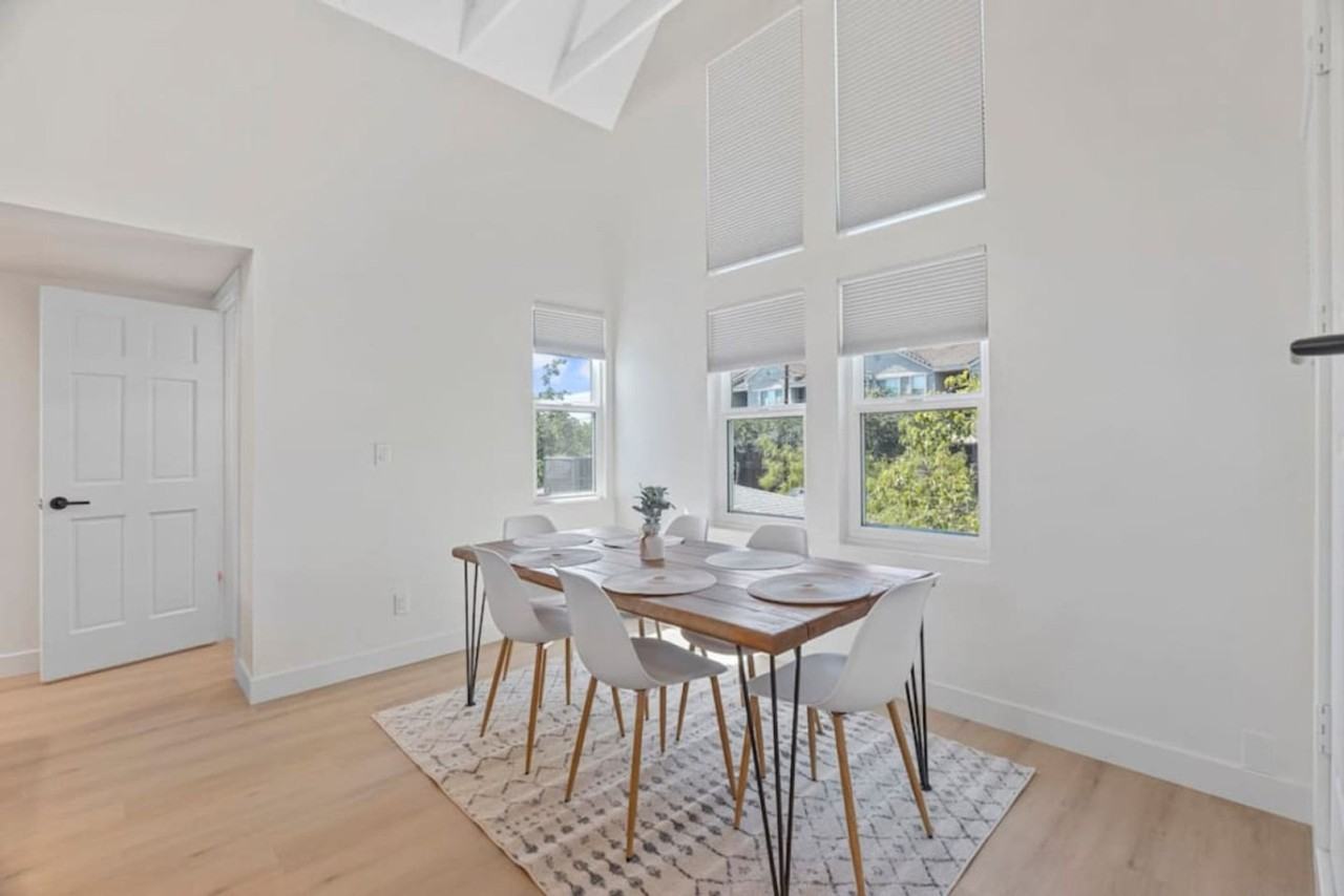 909 E Camelback Rd #1366951P - Photo 4 of 25