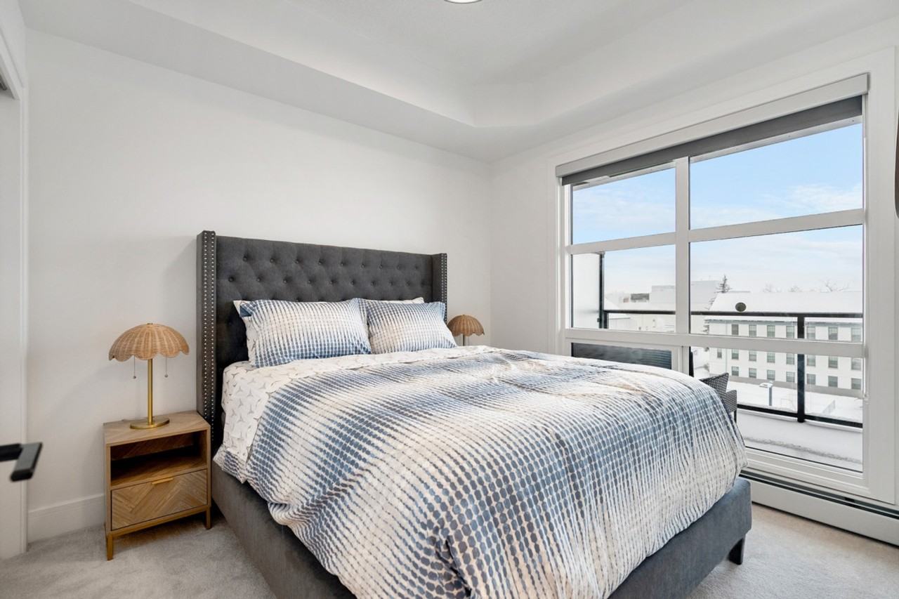 2550 Battleford Ave Sw #1314541P - Photo 4 of 35