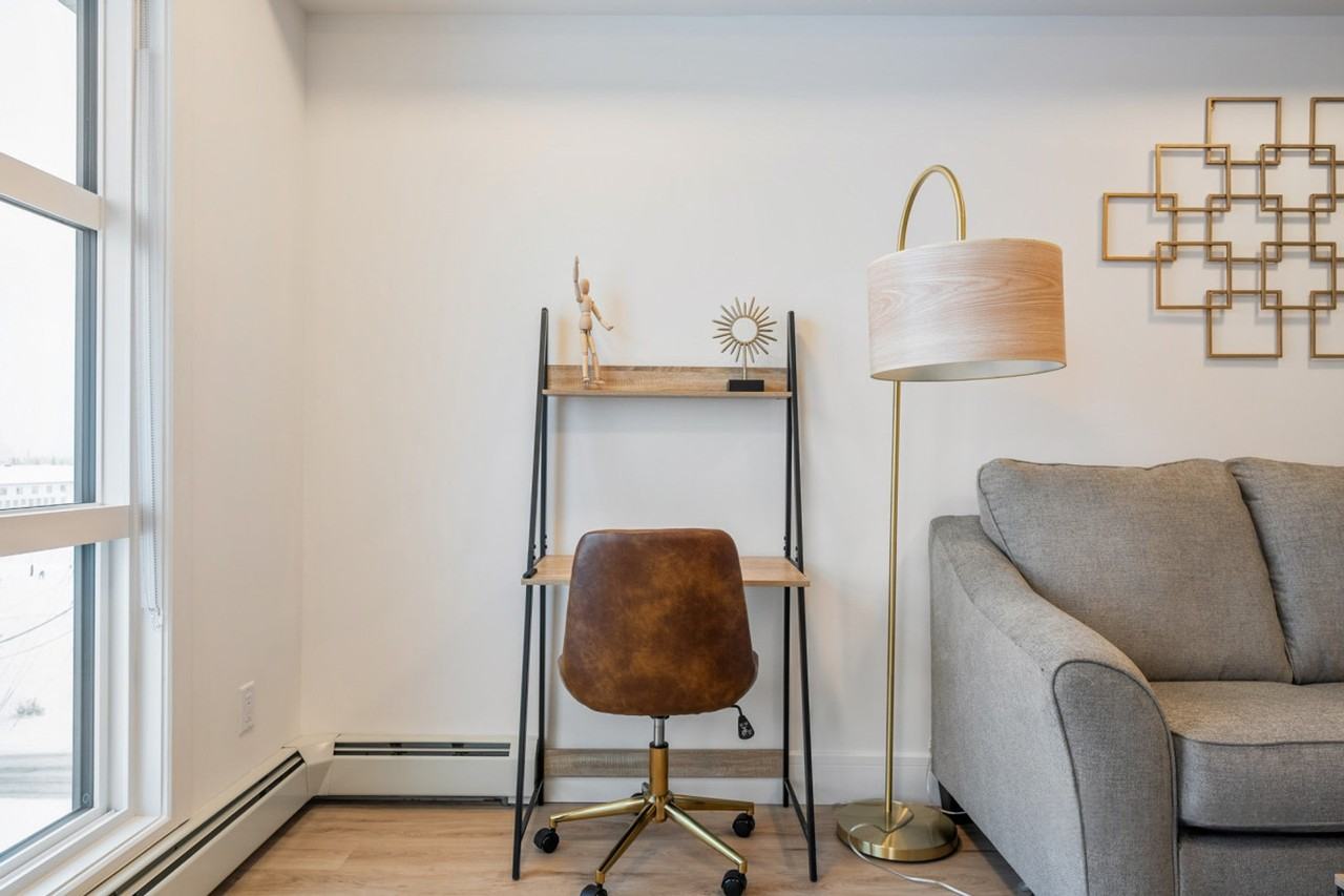 2550 Battleford Ave Sw #1314541P - Photo 5 of 35