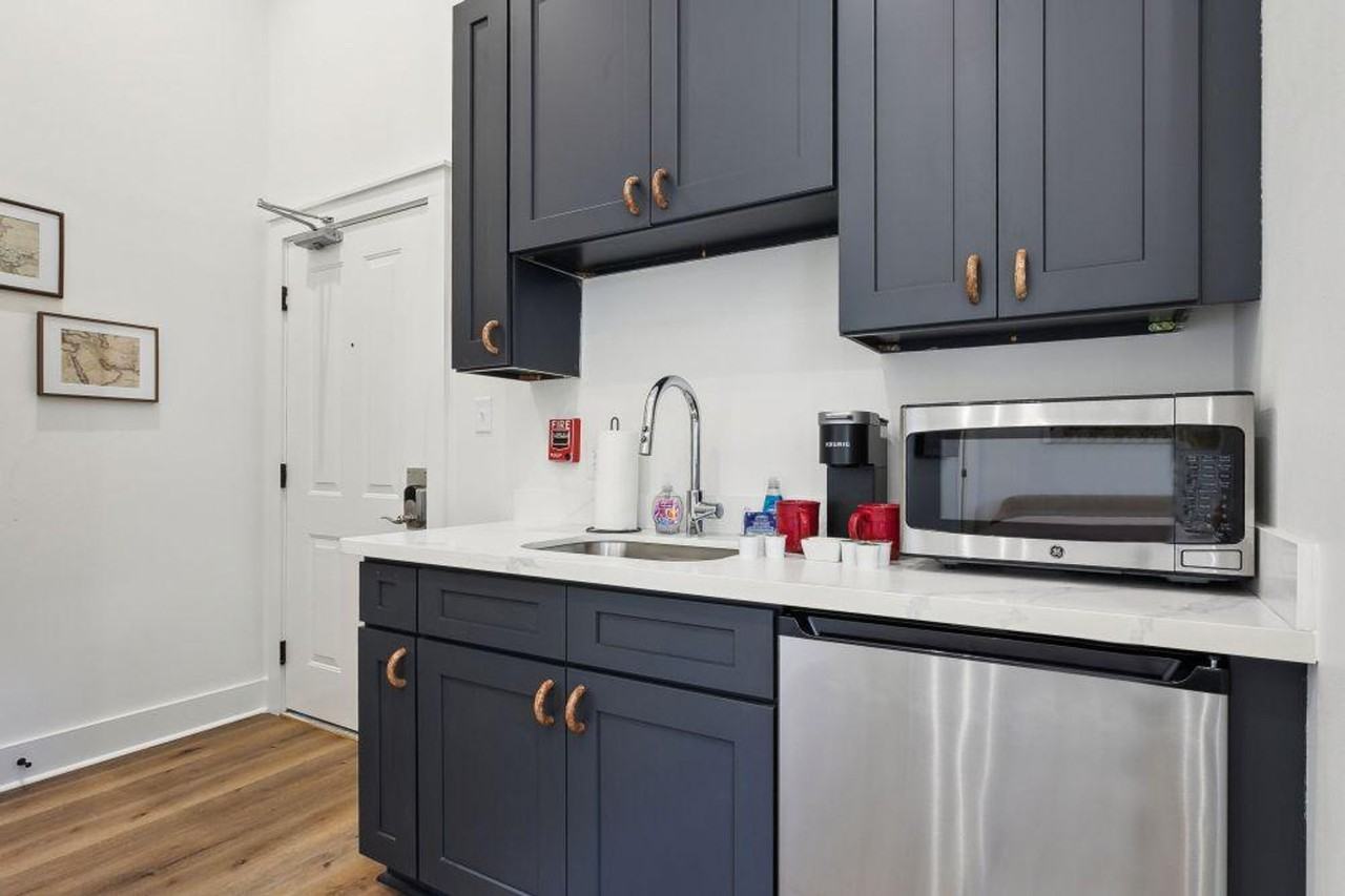 1738 N Rampart St #1369010P - Photo 2 of 12