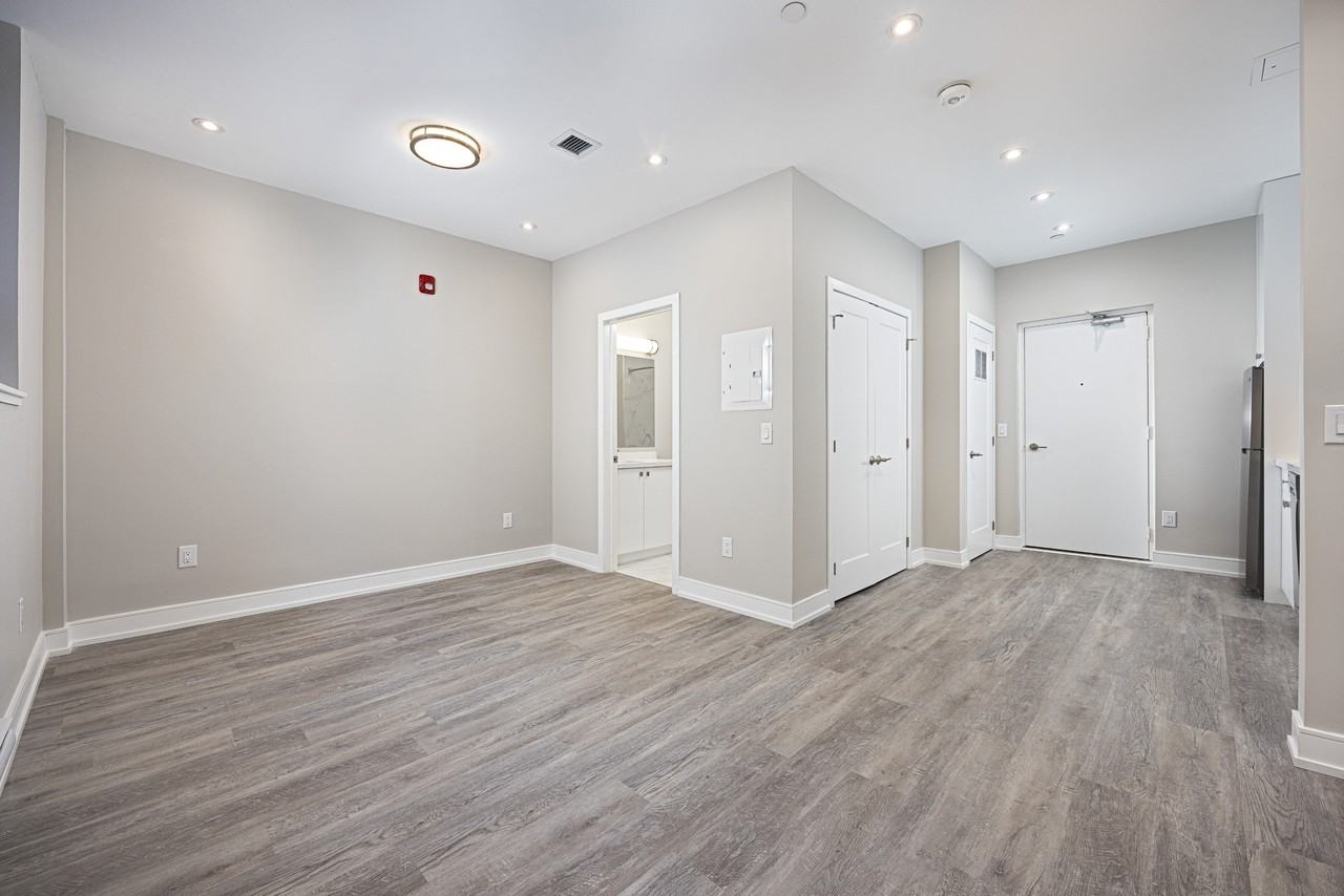 Tyndall Tower - Photo 4 of 14