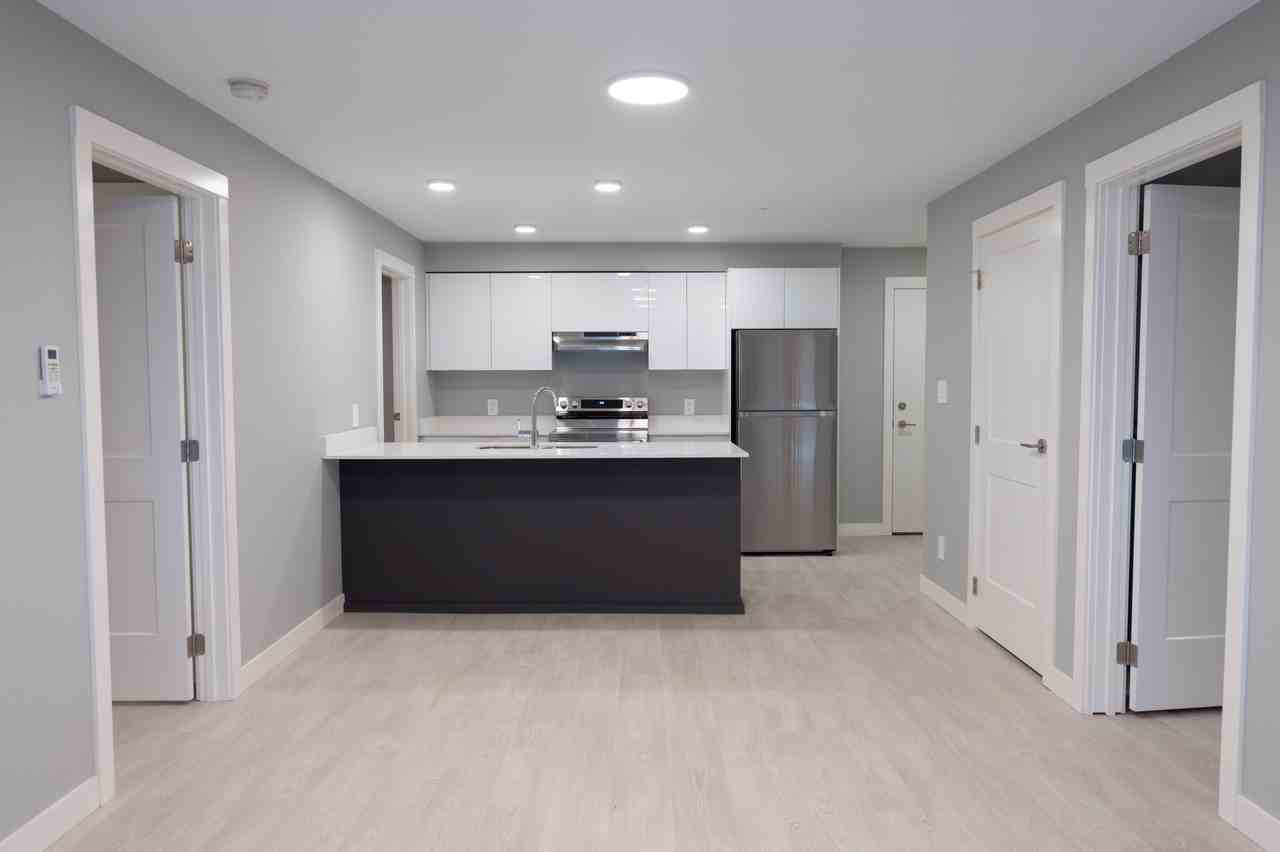 Nest - Photo 2 of 14