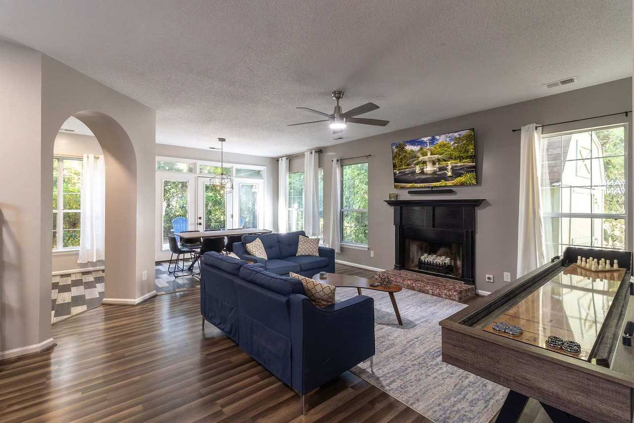 9 Walthour Cv #1369221P - Photo 3 of 50