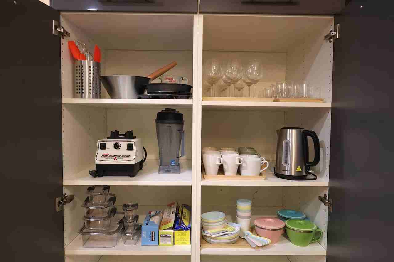 6505 Skyfarm Dr #1369413P - Photo 7 of 50