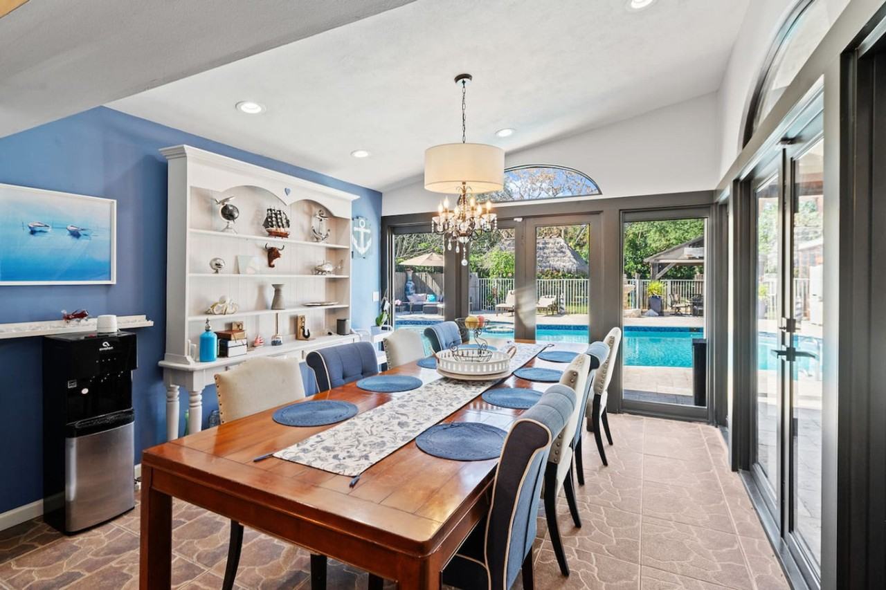 4501 Briarcliff Lane - Photo 6 of 47