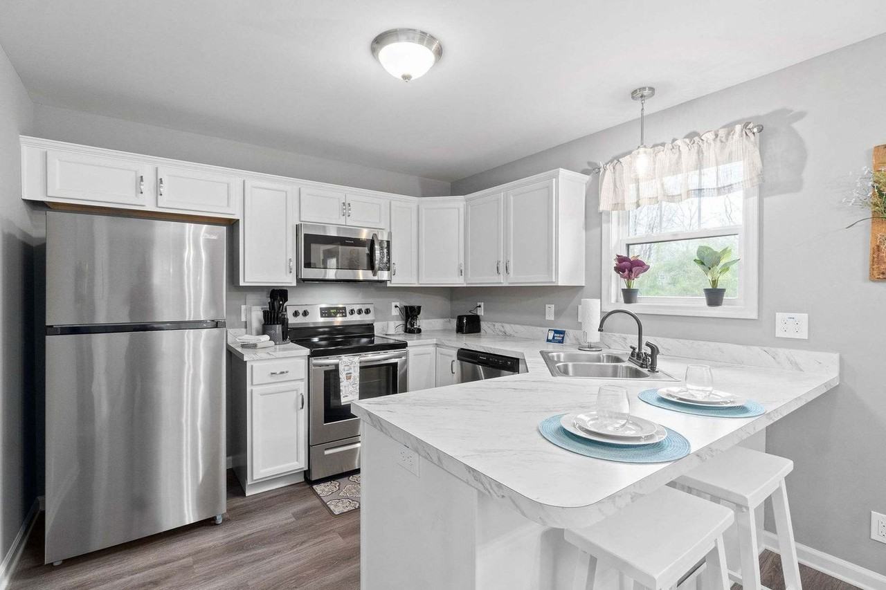 865 Central Ave #1367377P - Photo 6 of 29