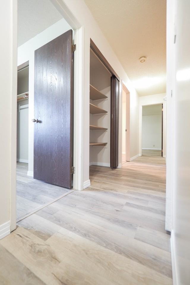 Heritage Manor - Photo 6 of 10