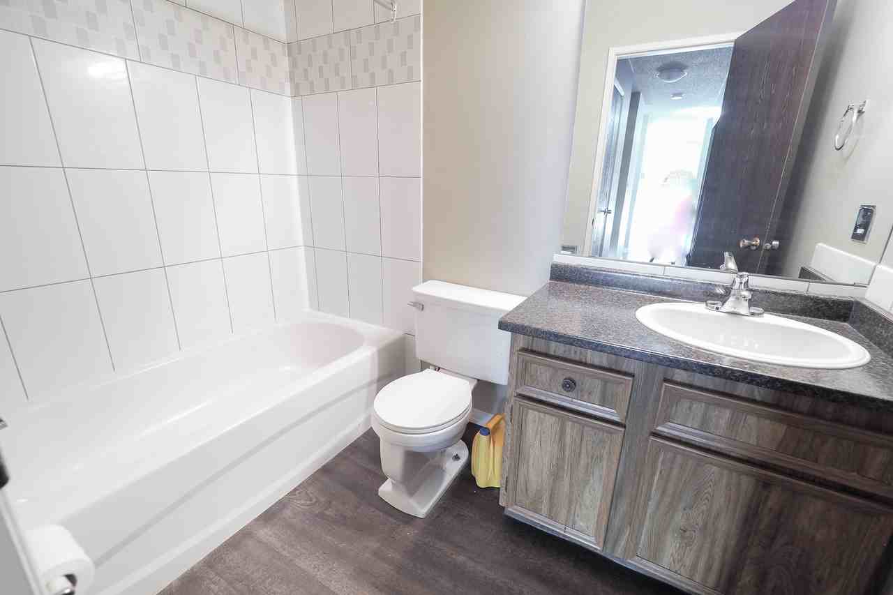 Heritage Manor - Photo 7 of 10