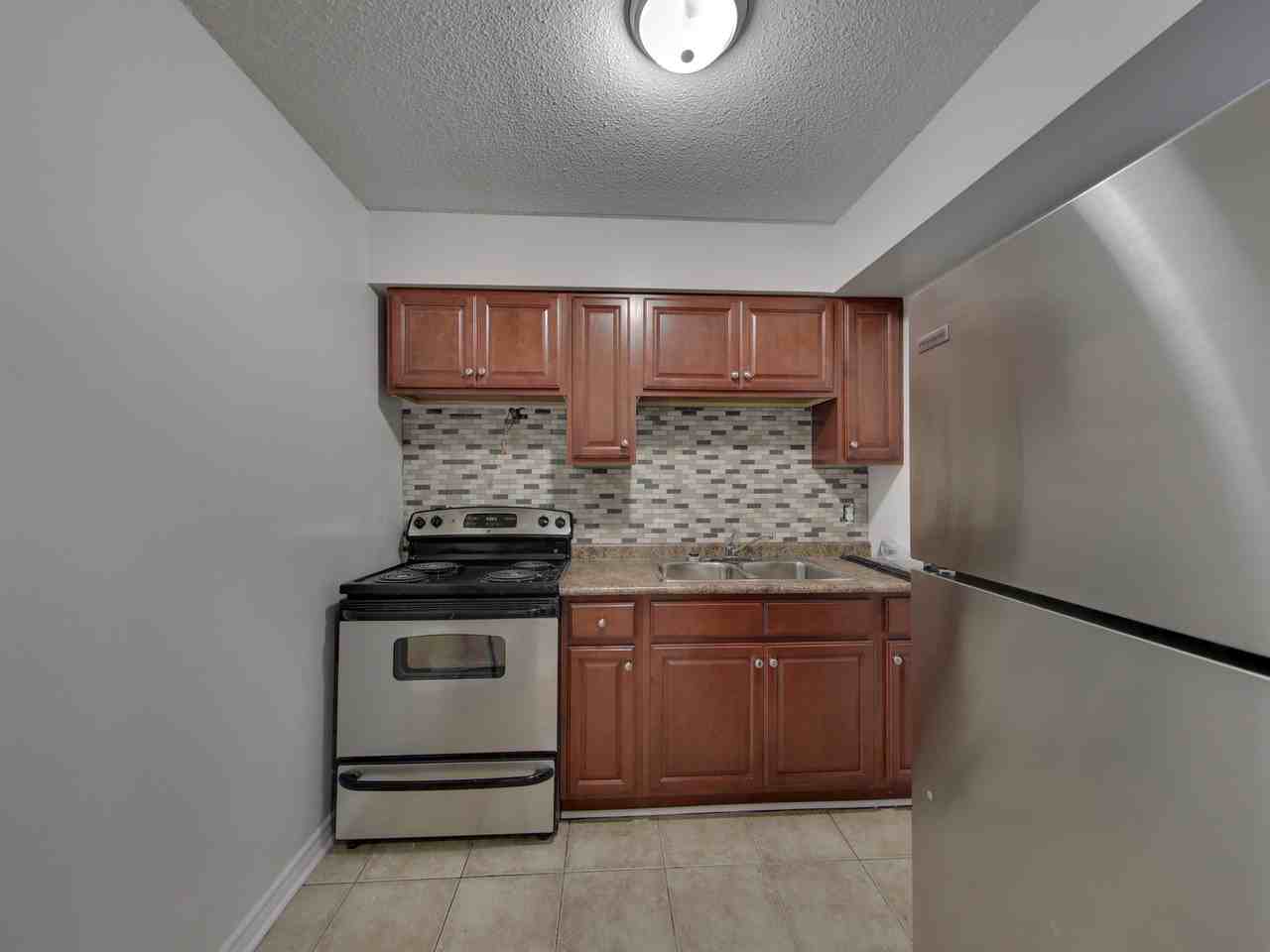 149 London Road - Photo 3 of 12