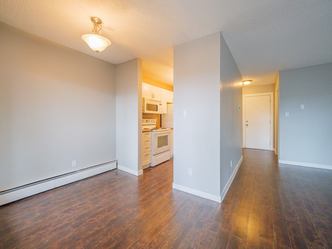 Common Wealth Place - Photo 2 of 9