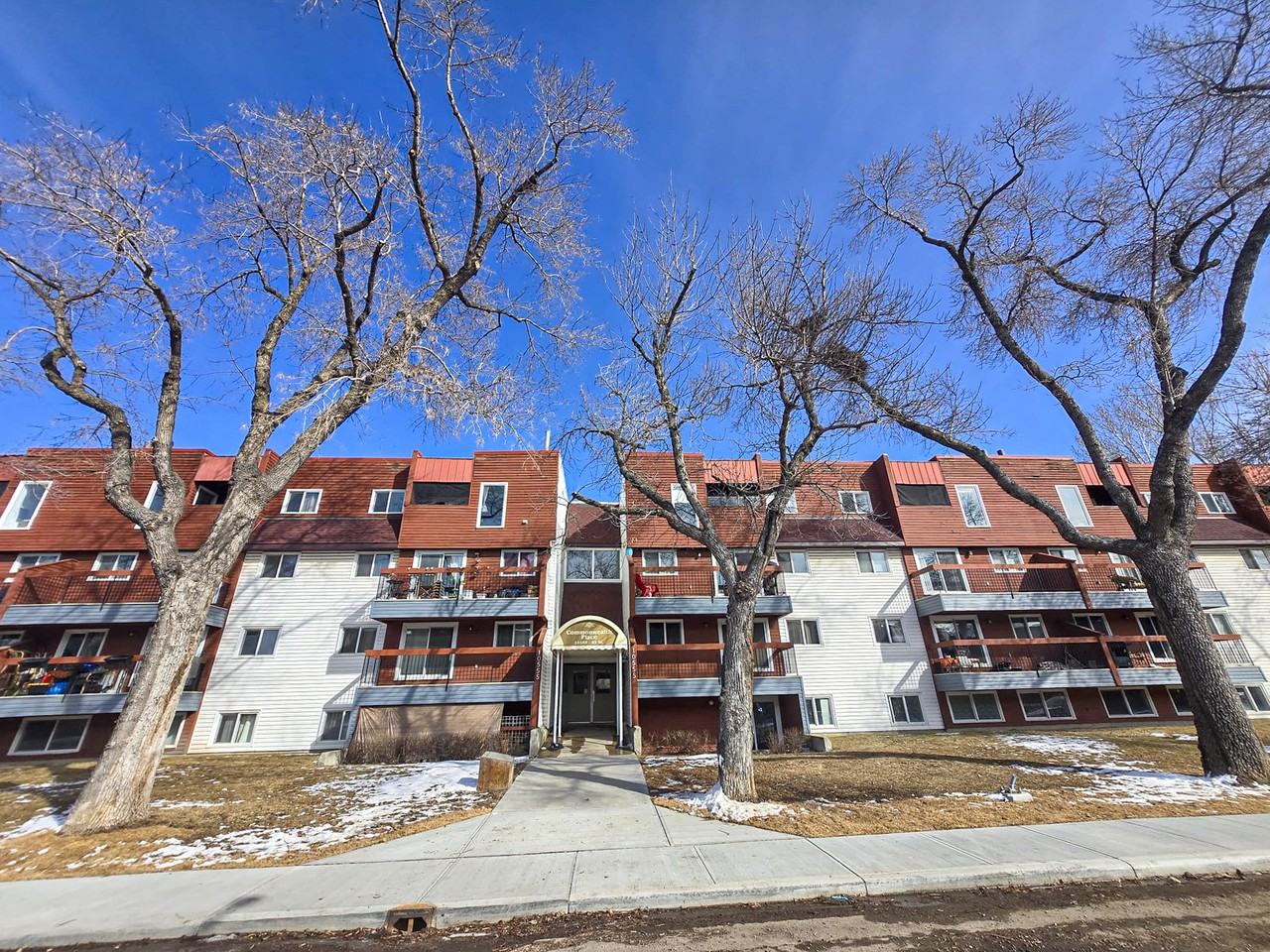 Common Wealth Place - Photo 6 of 9