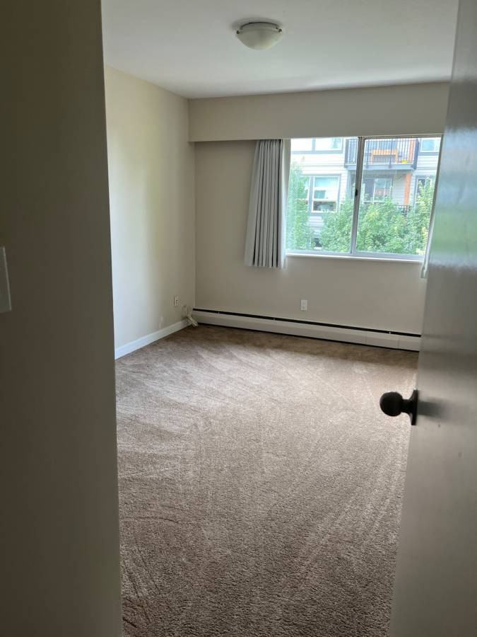 Braemar Court - Photo 7 of 17