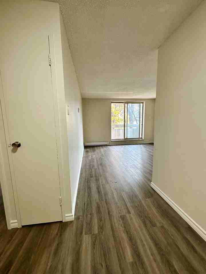 2820 Carling Avenue - Photo 7 of 14