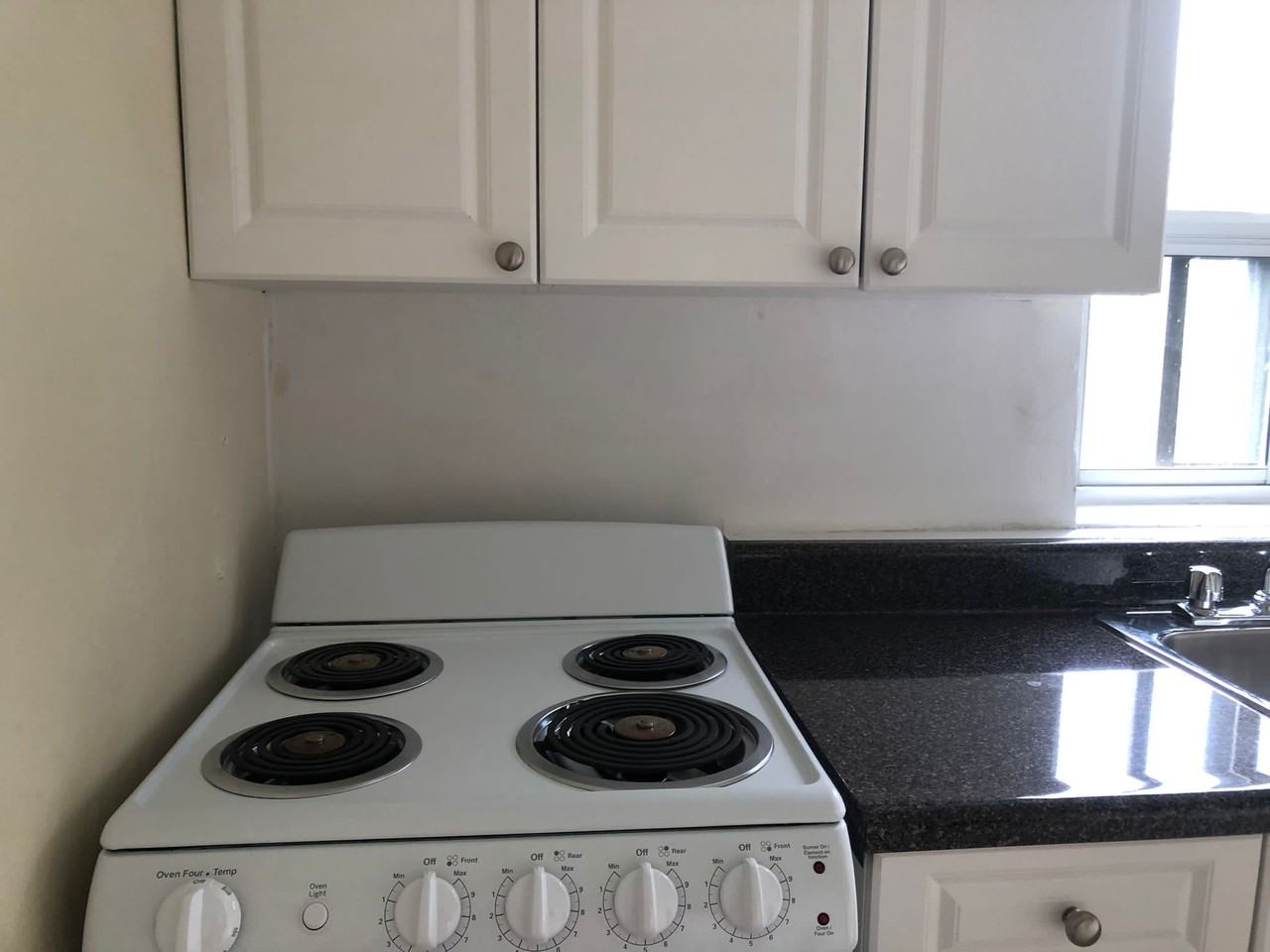 450 Winona Drive - Photo 6 of 10