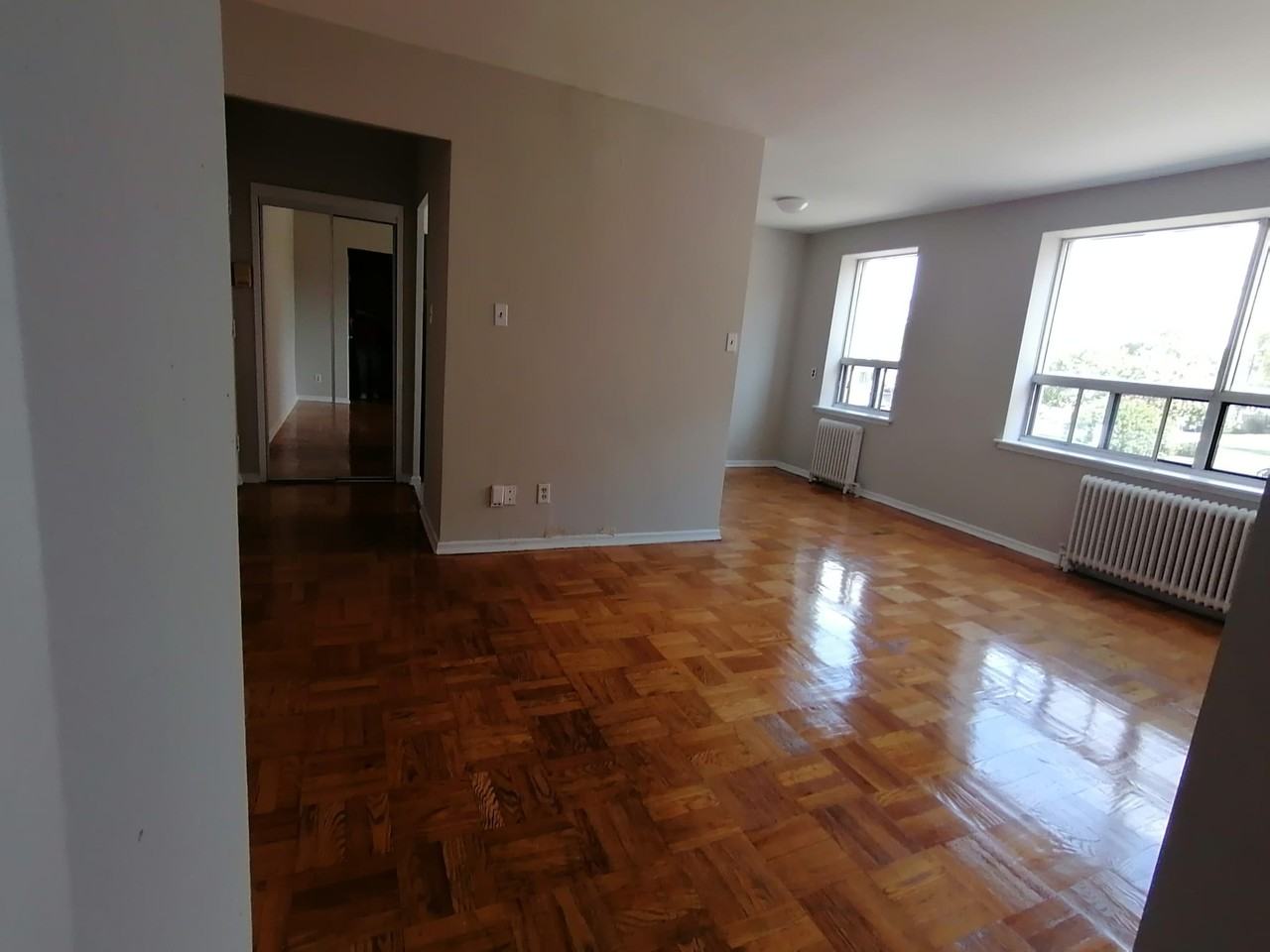 450 Winona Drive - Photo 7 of 10