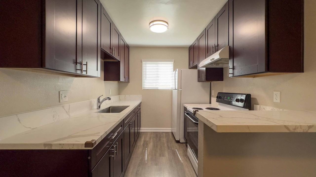 SF Wightman - Photo 5 of 33