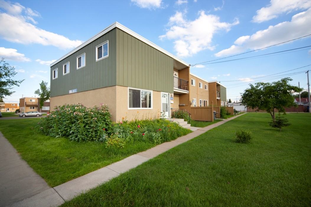Elmwood Townhomes - Photo 3 of 30