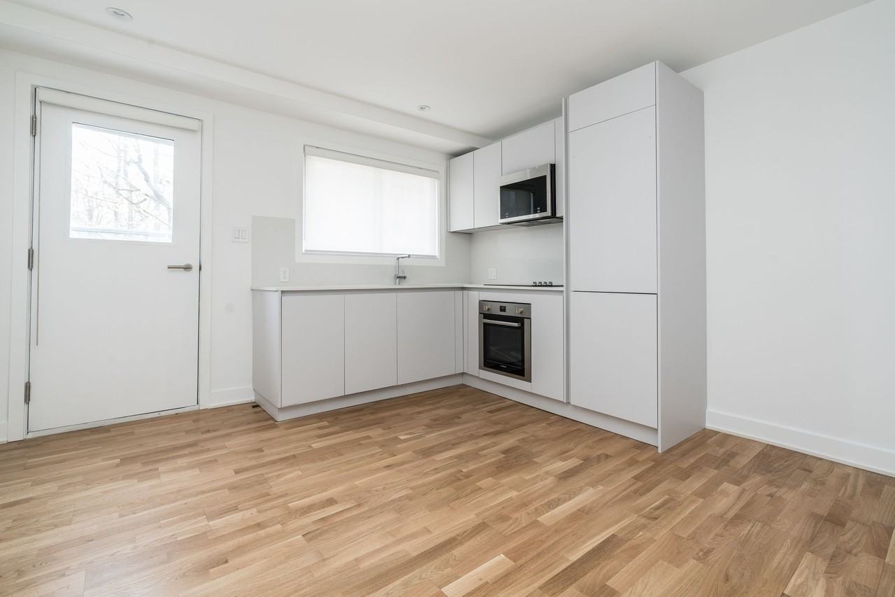 39, 47-49 Riverwood Parkway - Photo 2 of 42