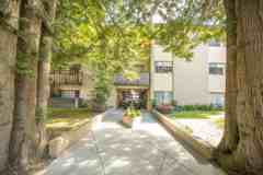 Mark Elle - Photo 1 of 1